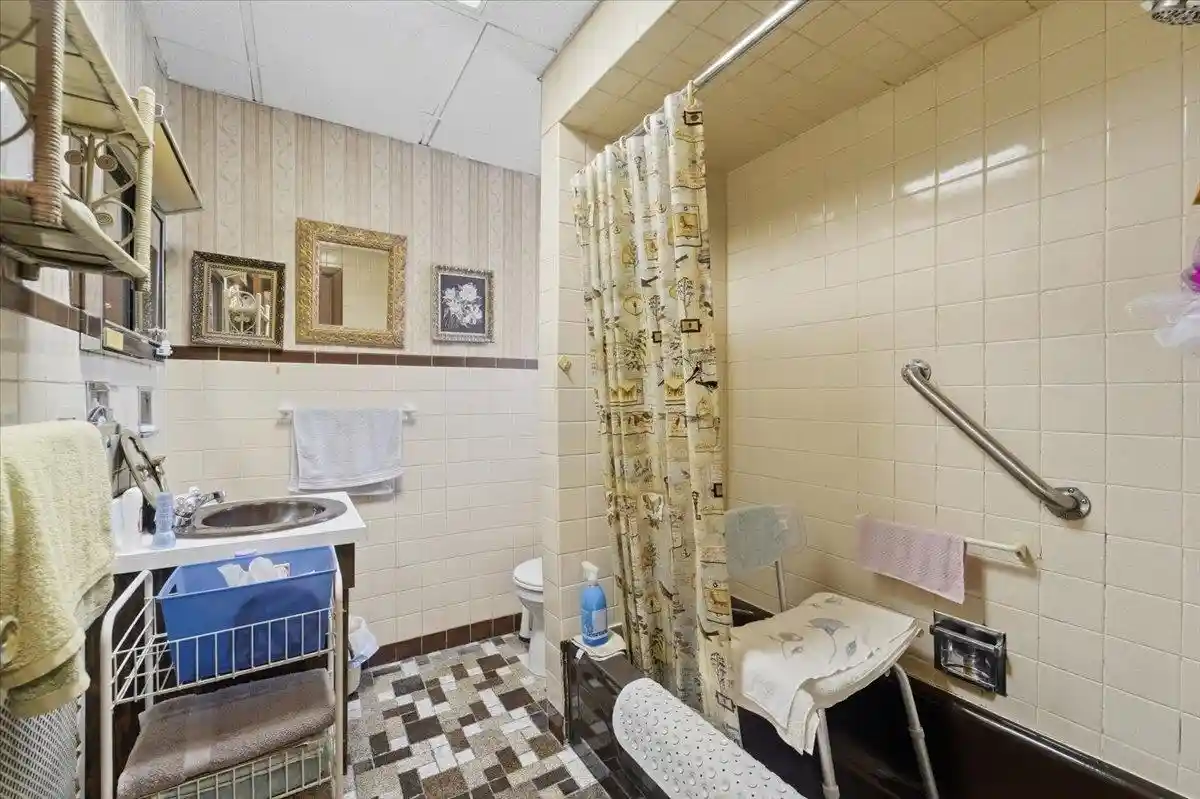 Photo 4 of Single family home for sale at 6 Skillman Ave, Jersey City, NJ 07306 | MLS# 260018479 | Listing updated on 2026-09-16