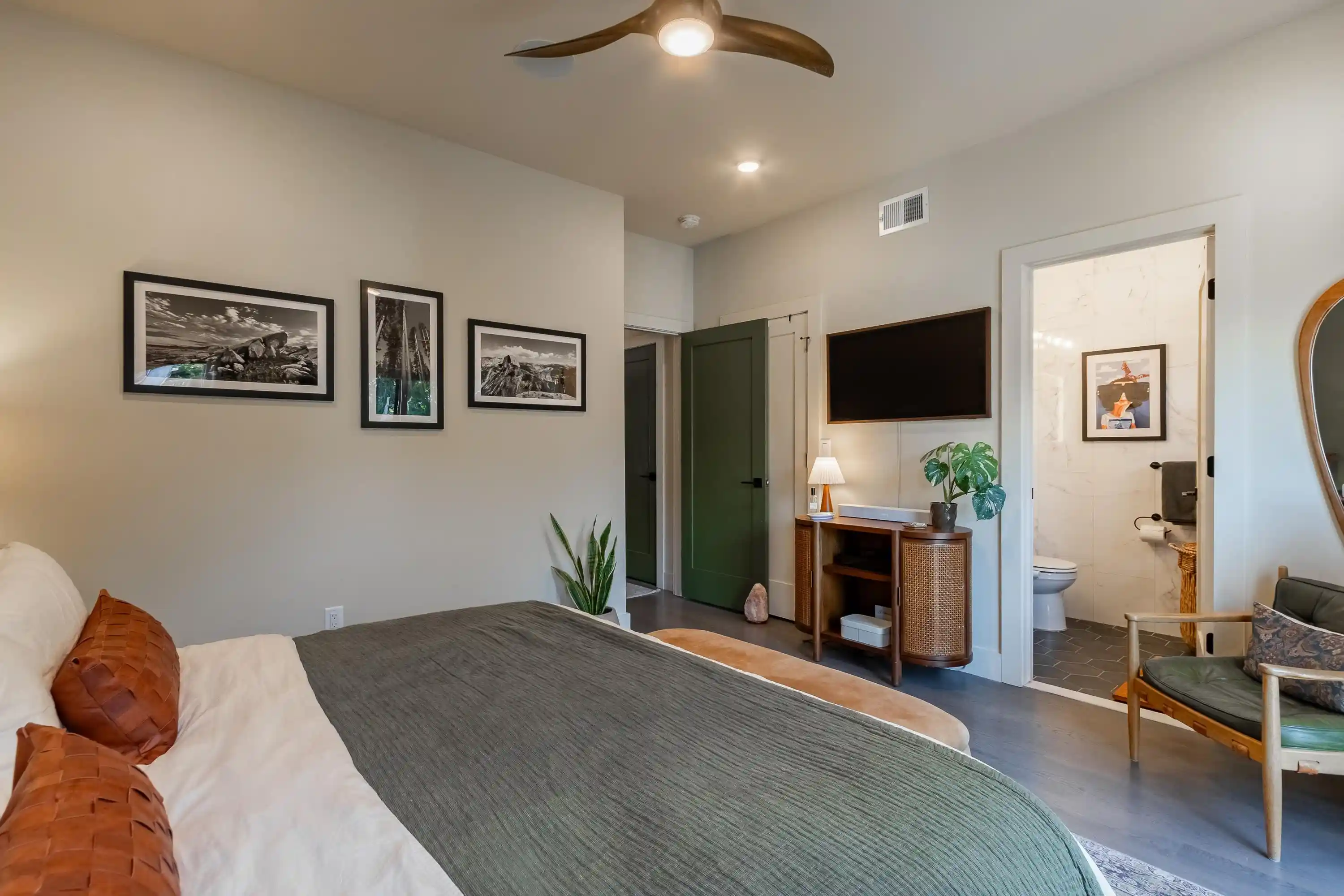 Photo 3 of Condo for sale at 199 Lincoln St #1, Jersey City, NJ 07307 | MLS# 260018509 | Listing updated on 2026-09-15