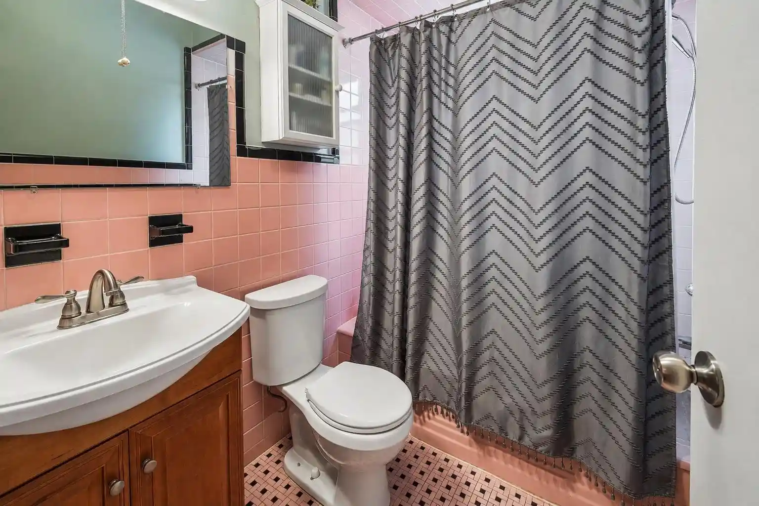 Photo 2 of Multi family home for sale at 116 West 5th St, Bayonne, NJ 07002 | MLS# 260018532 | Listing updated on 2026-09-17
