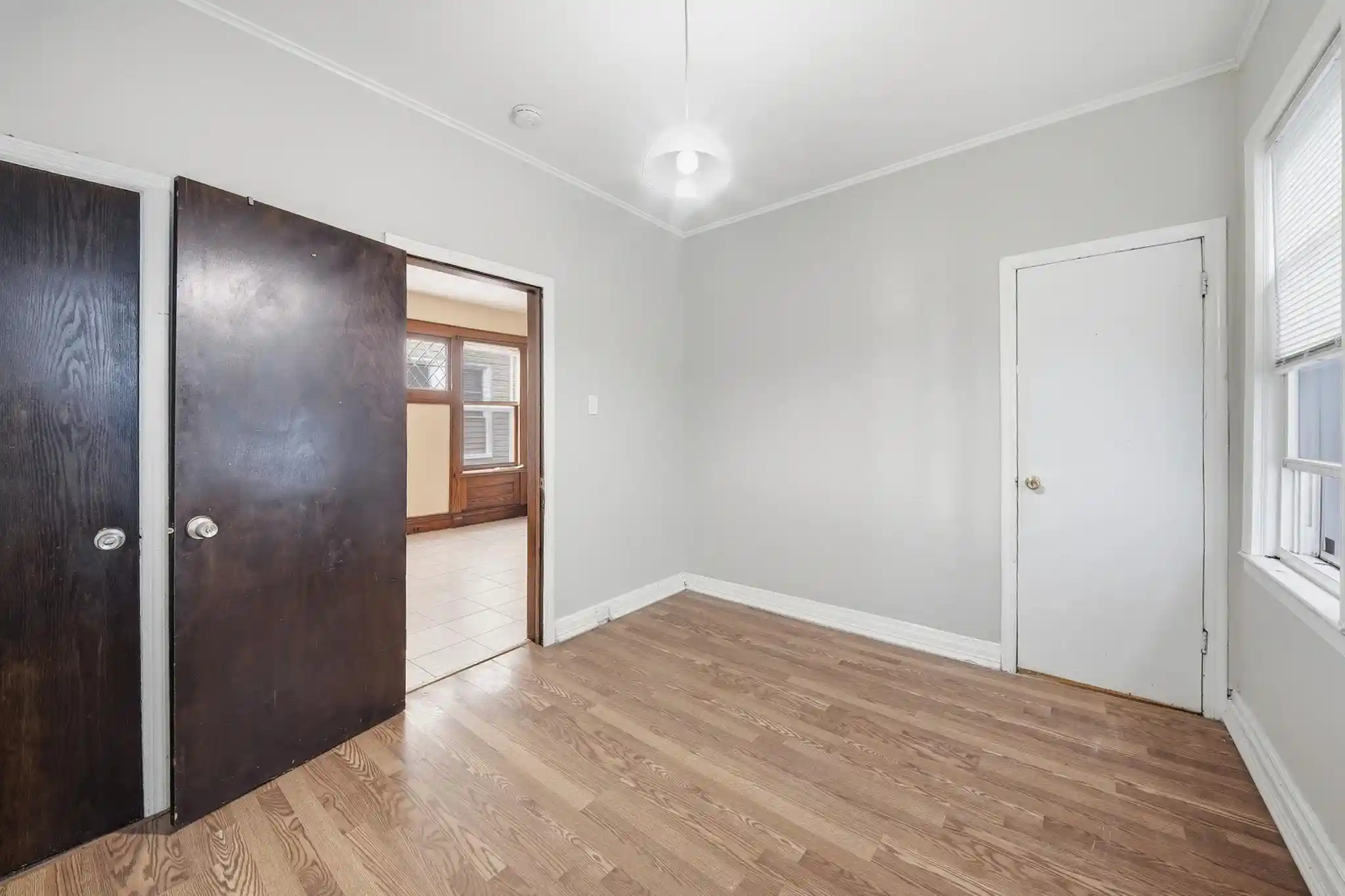 Photo 4 of House for sale at 288 Devon St, Kearny, NJ 07032 | MLS# 260018615 | Listing updated on 2026-09-16