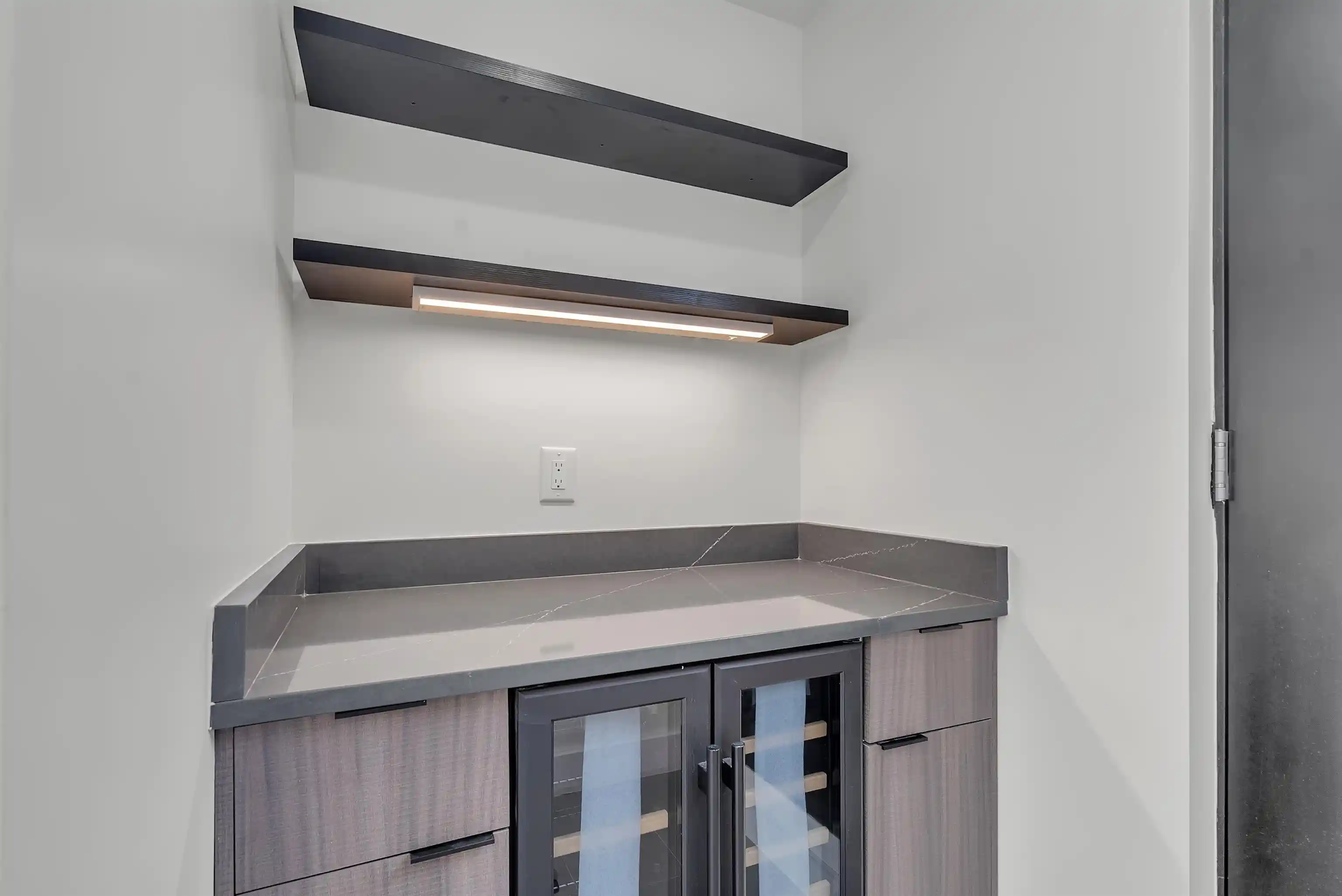 Photo 3 of Condo for sale at 82 Pamrapo Ave #3, Jersey City, NJ 07305 | MLS# 260018622 | Listing updated on 2026-09-19