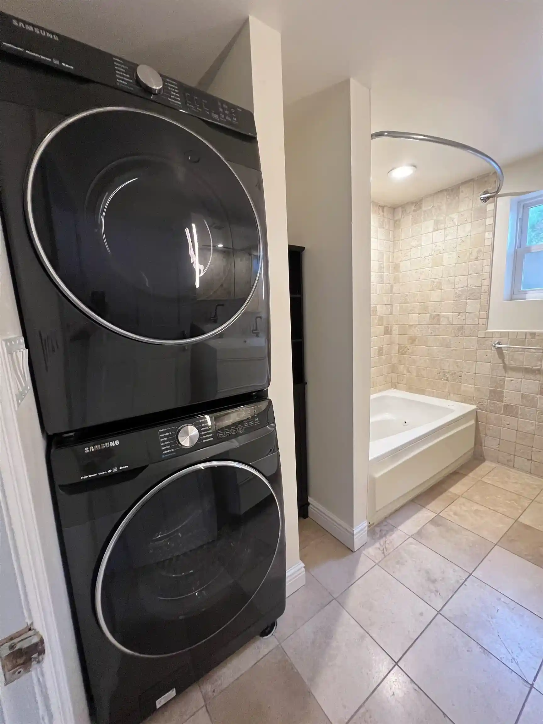 Listing Photo 4 - Condo for sale in building located at 106 S St, Jersey City, NJ 07307-1944 - Unit #106
