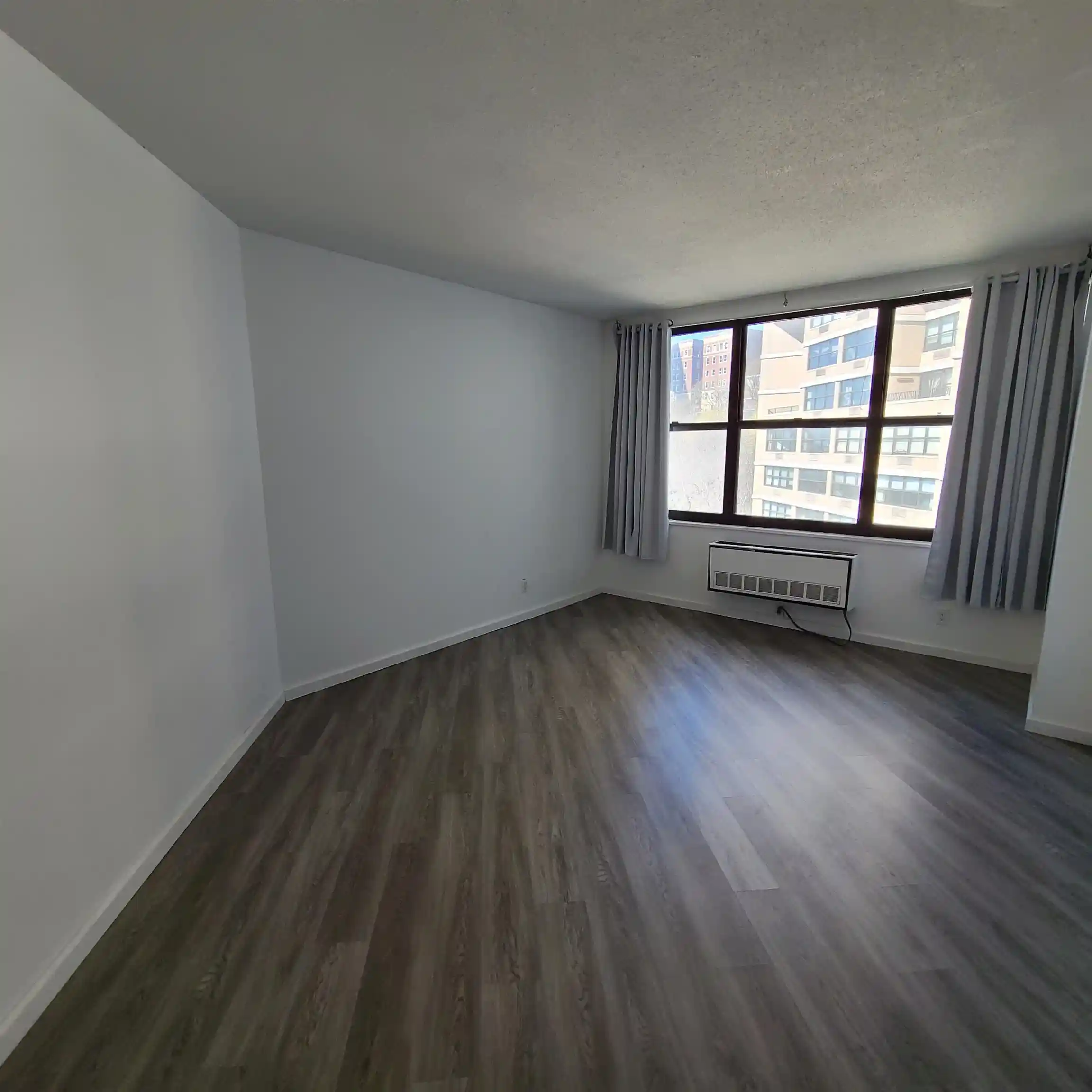 Photo 4 of Condo for sale at 7002 Boulevard E #16I, Guttenberg, NJ 07093 | MLS# 260018753 | Listing updated on 2026-09-16