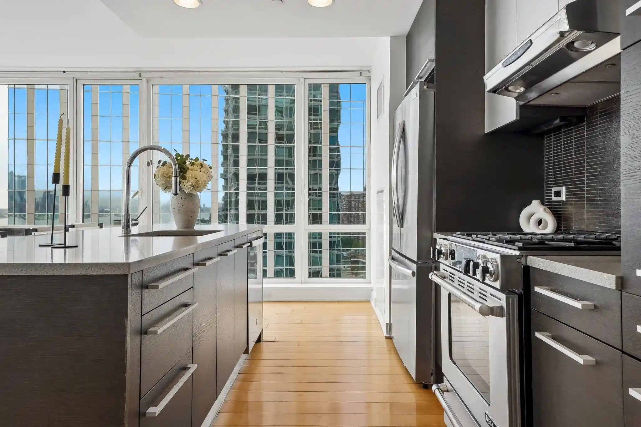 Photo 2 of Condo for sale at 2 2nd Street #2205, Jersey City, NJ 07302 | MLS# 260018775 | Listing updated on 2026-09-17