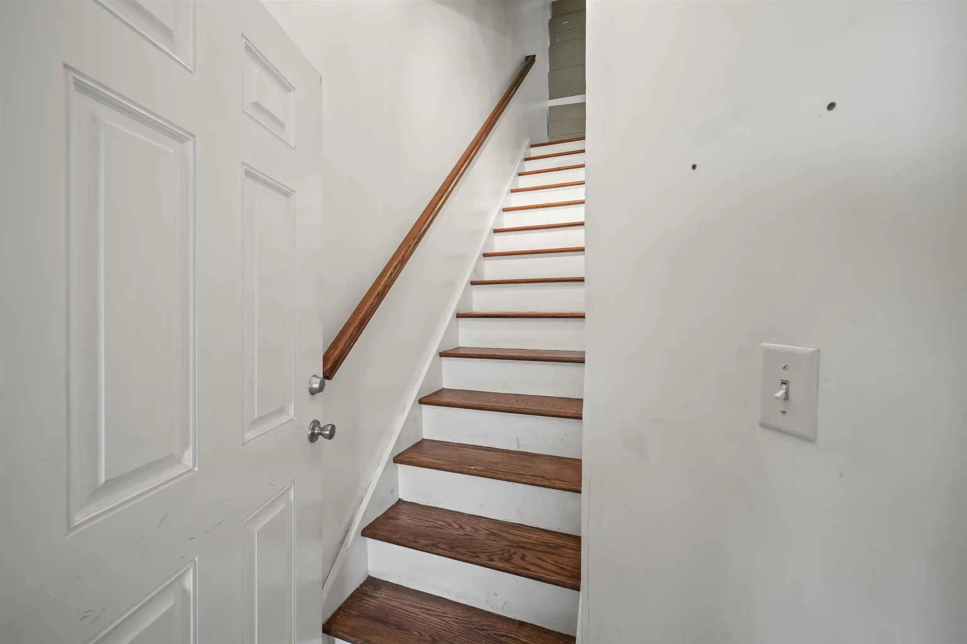 Photo 3 of House for sale at 1612 West St, Union City, NJ 07087 | MLS# 260018778 | Listing updated on 2026-09-17