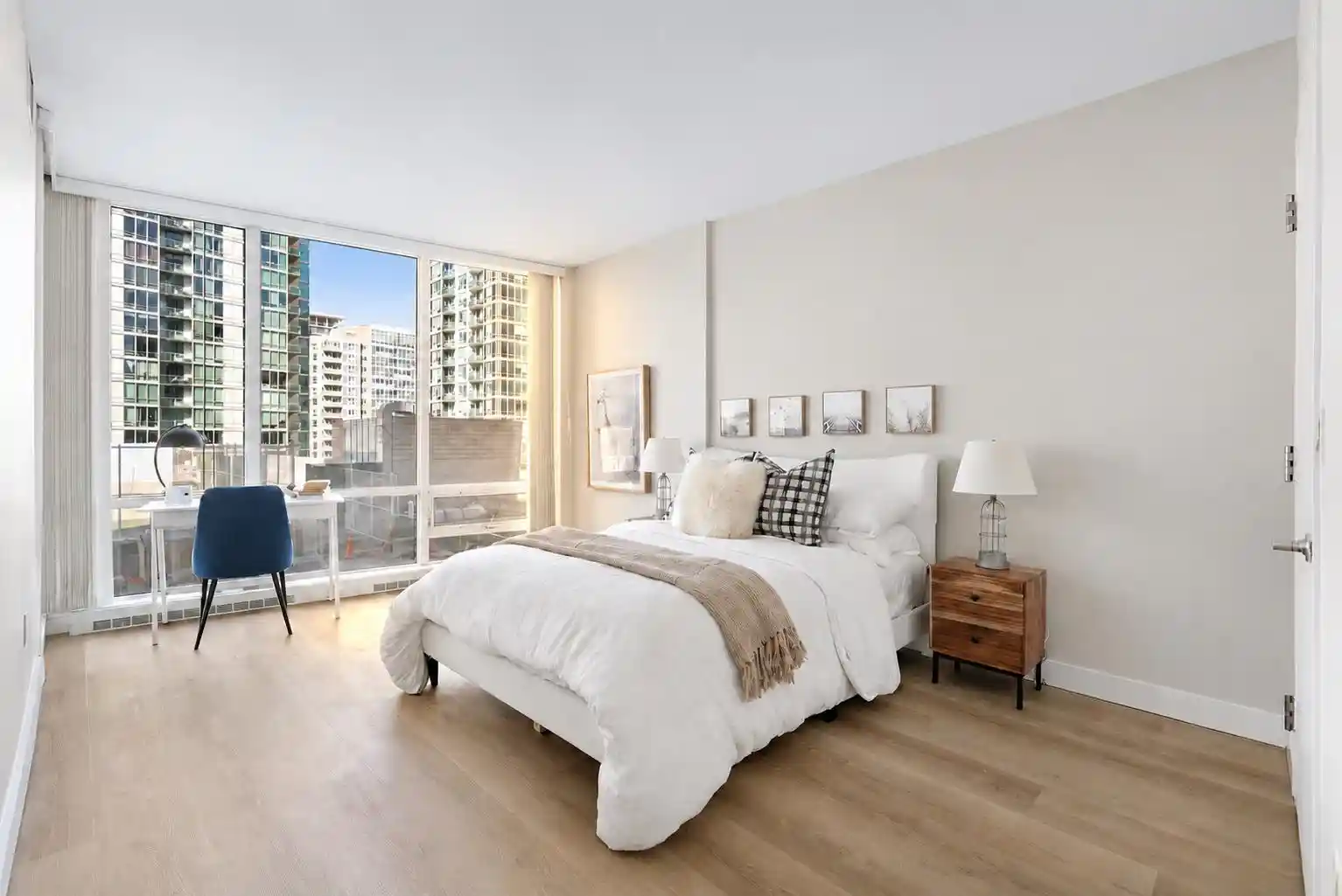 Photo 4 of Condo for sale at 20 Newport Pkwy #1010, Jersey City, NJ 07310 | MLS# 260018798 | Listing updated on 2026-09-17
