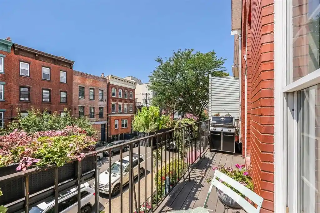 Listing Photo 4 - Condo for sale in building located at 298 3Rd St, Jersey City, NJ 07302 - Unit #4
