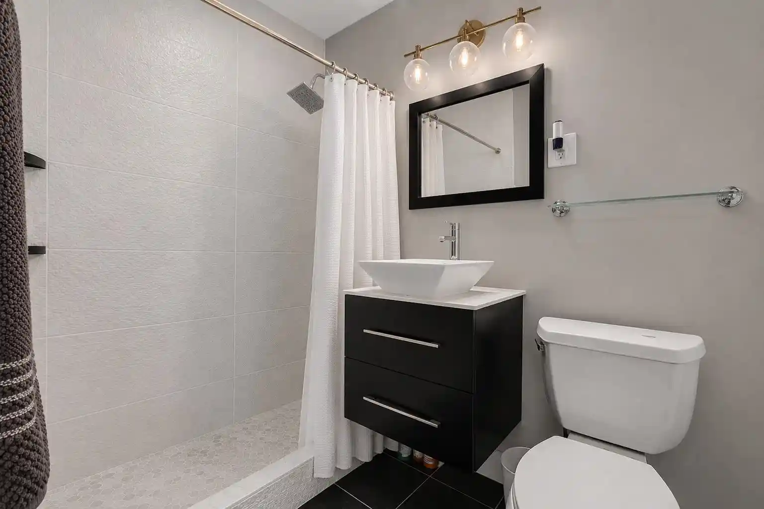 Photo 3 of Condo for sale at 100 Manhattan Ave #708, Union City, NJ 07087 | MLS# 260018886 | Listing updated on 2026-09-17