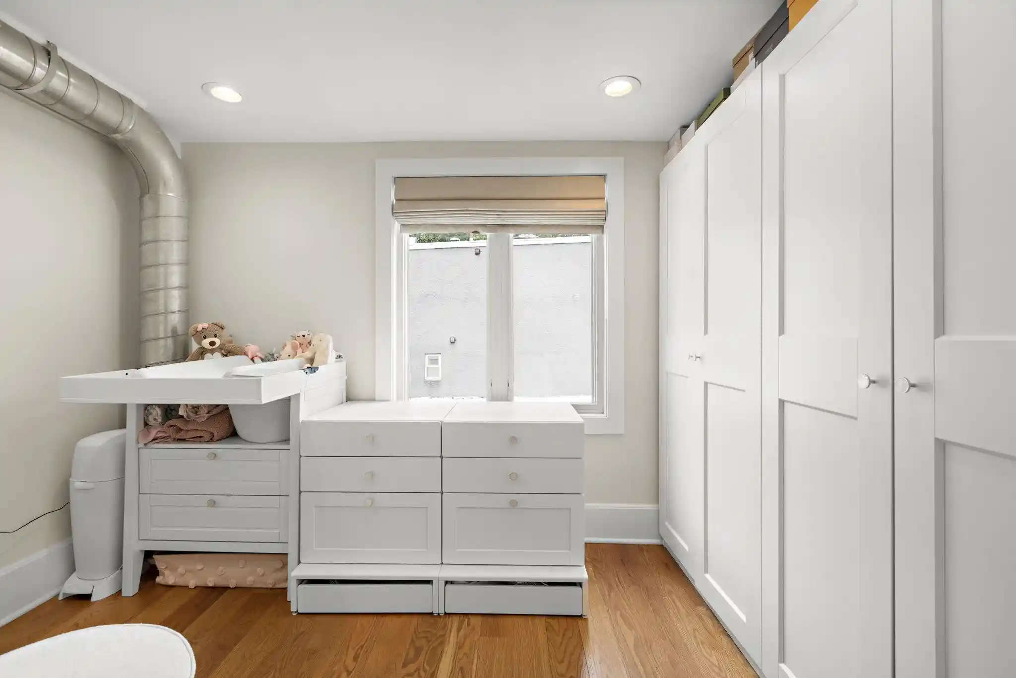 Photo 3 of Single family home for sale at 340 5th Street, Jersey City, NJ 07302 | MLS# 260018912 | Listing updated on 2026-09-18