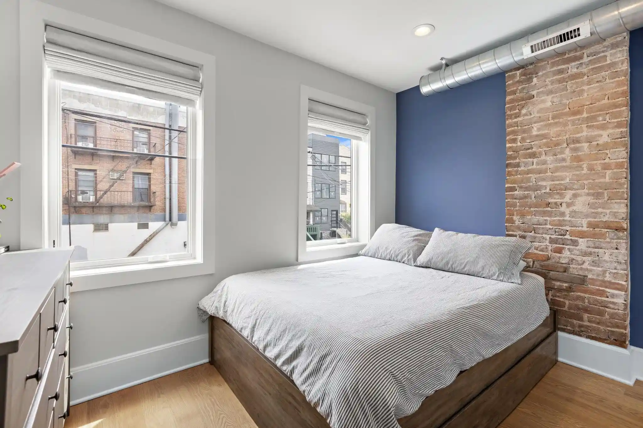 Photo 4 of Single family home for sale at 340 5th Street, Jersey City, NJ 07302 | MLS# 260018912 | Listing updated on 2026-09-18