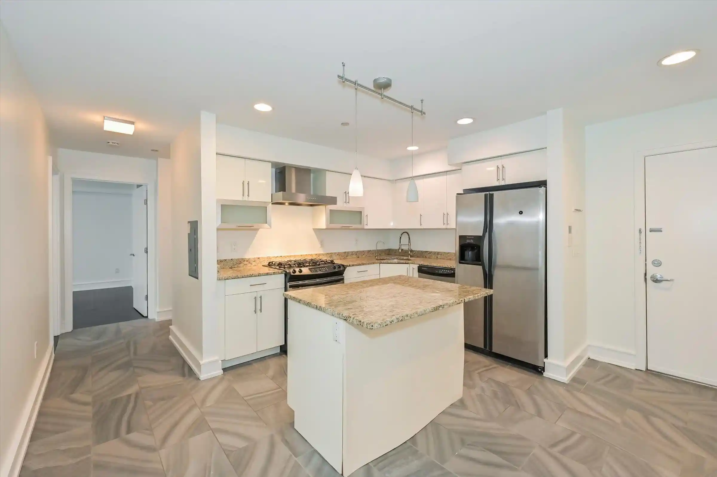 Photo 2 of Condo for sale at 310 Cliff Ln #2D, Cliffside Park, NJ 07010 | MLS# 260018957 | Listing updated on 2026-09-18