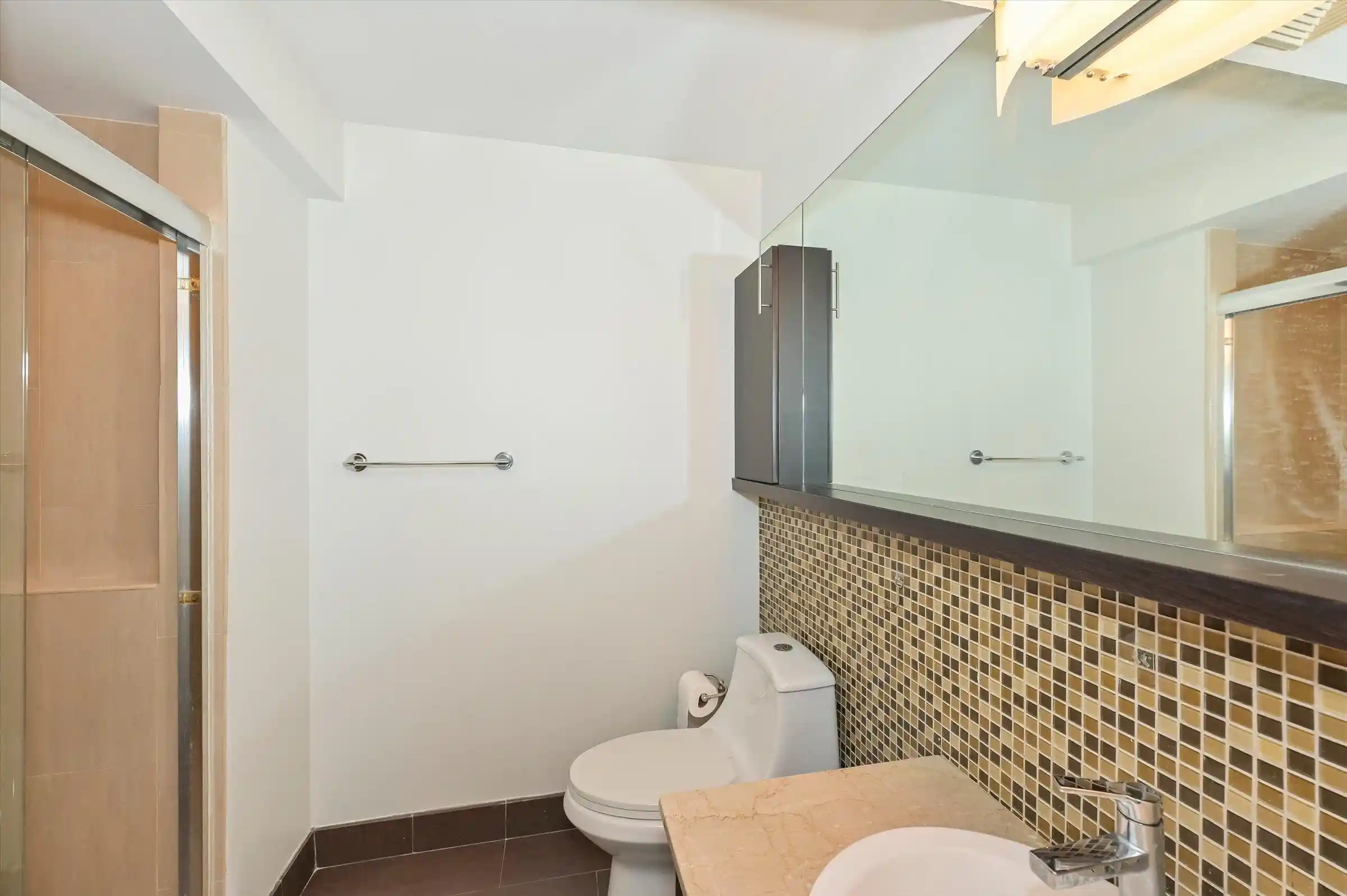 Photo 3 of Condo for sale at 310 Cliff Ln #2D, Cliffside Park, NJ 07010 | MLS# 260018957 | Listing updated on 2026-09-18