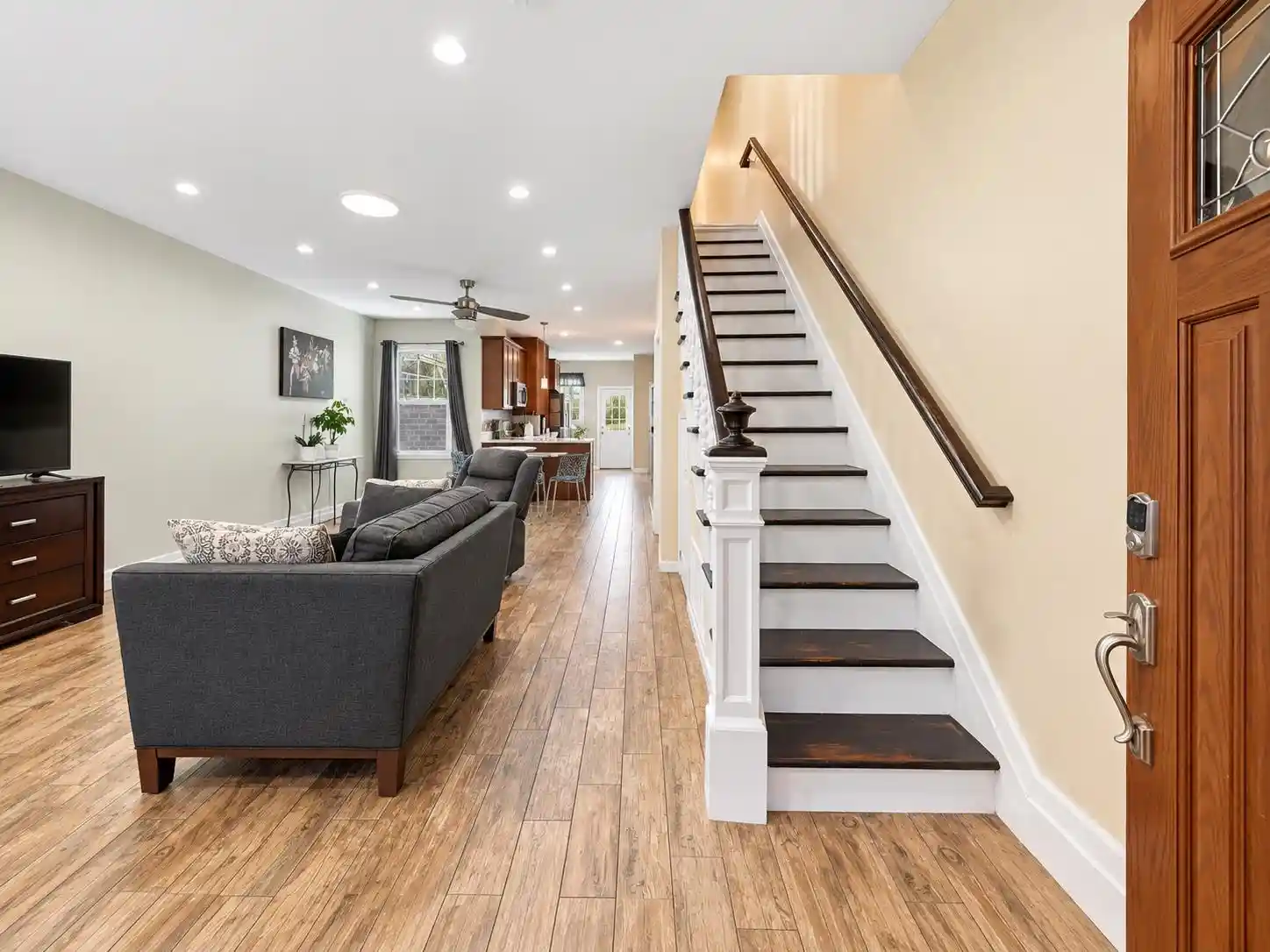 Photo 2 of Single family home for sale at 10 36th Street, Bayonne, NJ 07002 | MLS# 260018986 | Listing updated on 2026-09-19