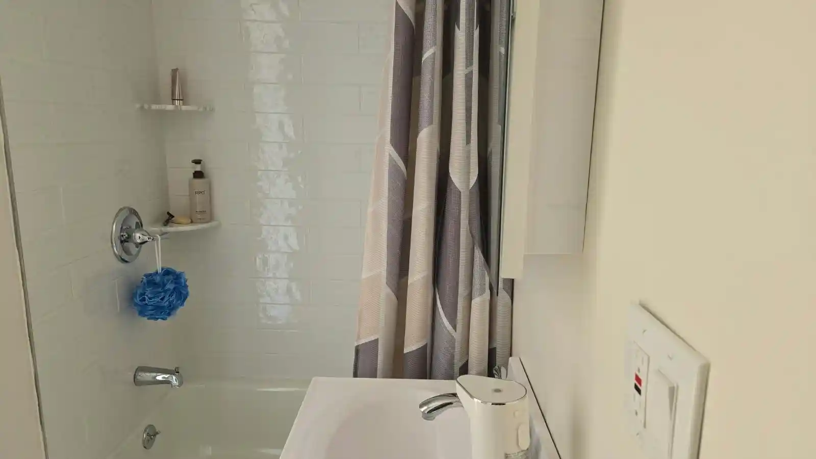 Photo 3 of Single family home for sale at 509 81st Street, North Bergen, NJ 07047 | MLS# 260018996 | Listing updated on 2026-09-19