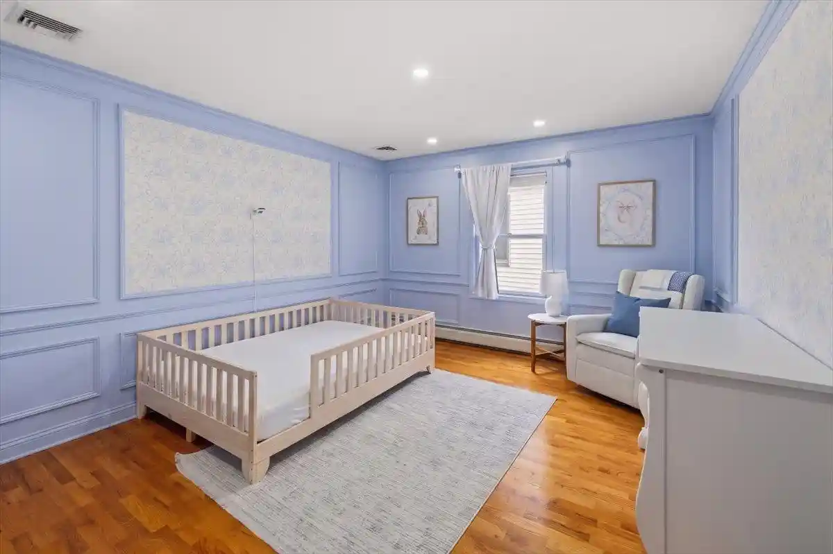 Photo 3 of Townhouse for sale at 220 Cliff St #B, Cliffside Park, NJ 07010 | MLS# 260019034 | Listing updated on 2026-10-05