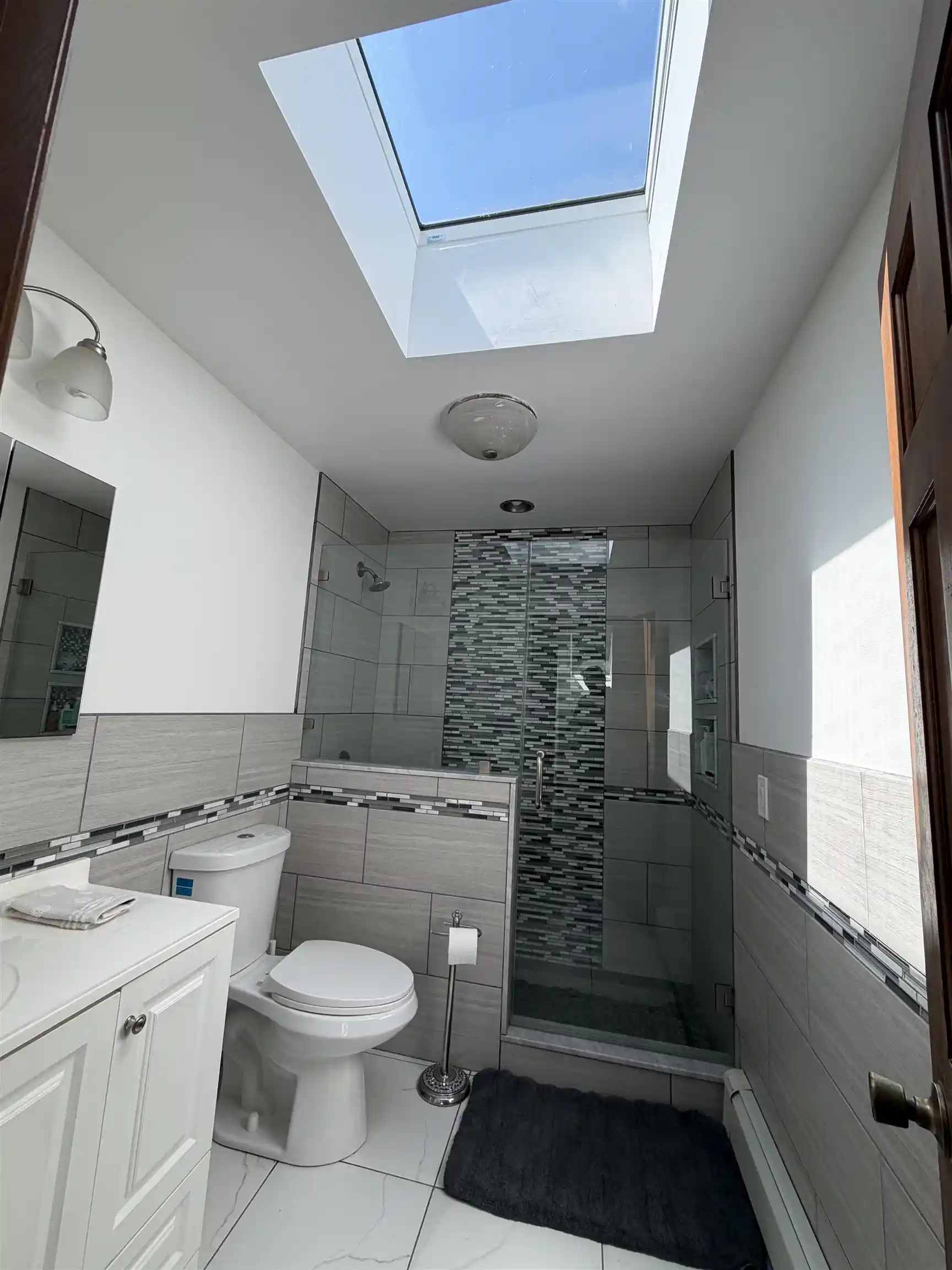 Photo 4 of Single family home for sale at 734 Clark Ave, Ridgefield, NJ 07657 | MLS# 260019171 | Listing updated on 2026-09-22