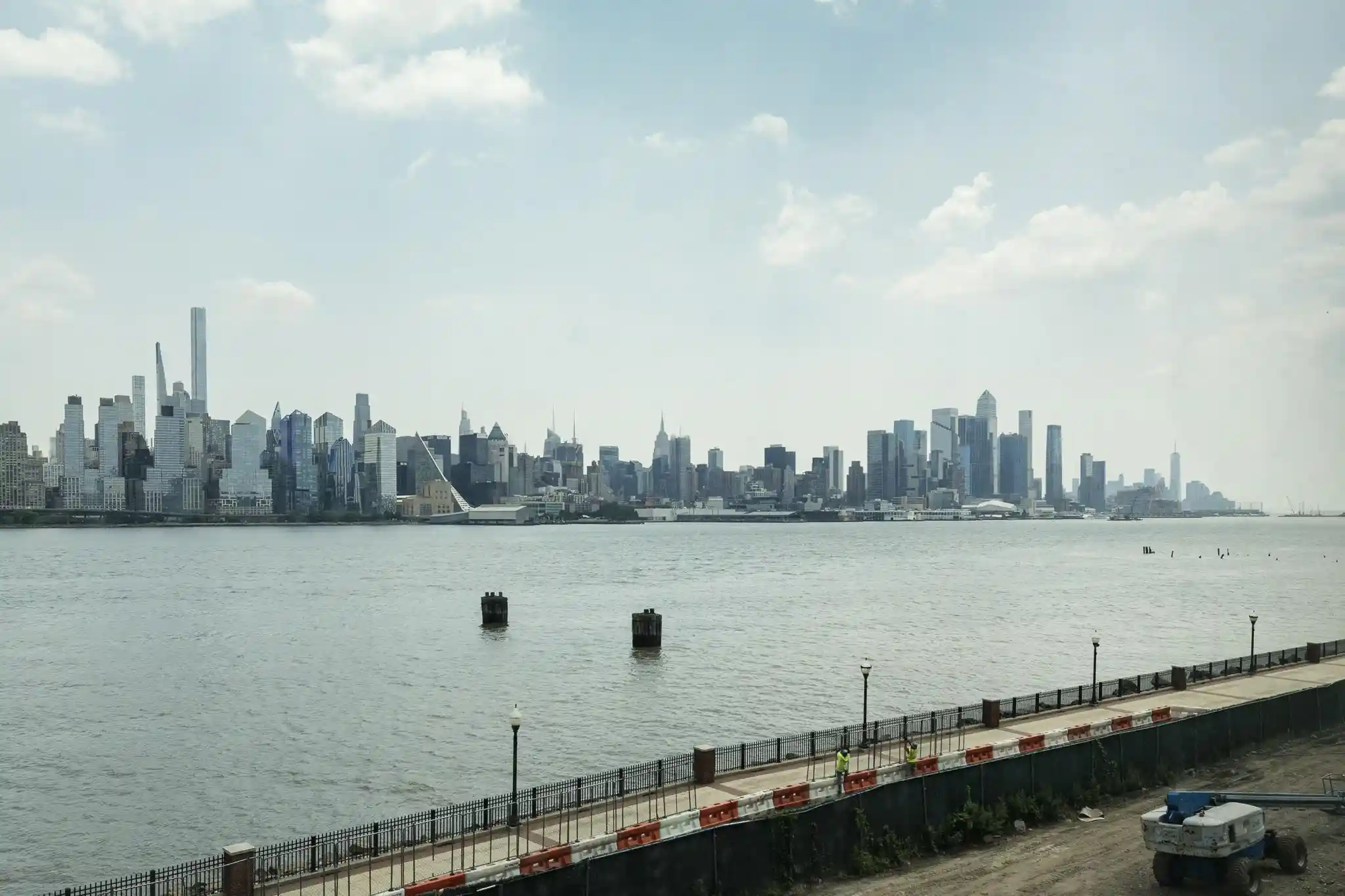 Photo 1 of Condo for sale at 8 Ave At Port Imperial #3M, West New York, NJ 07093 | MLS# 260019182 | Listing updated on 2026-09-30