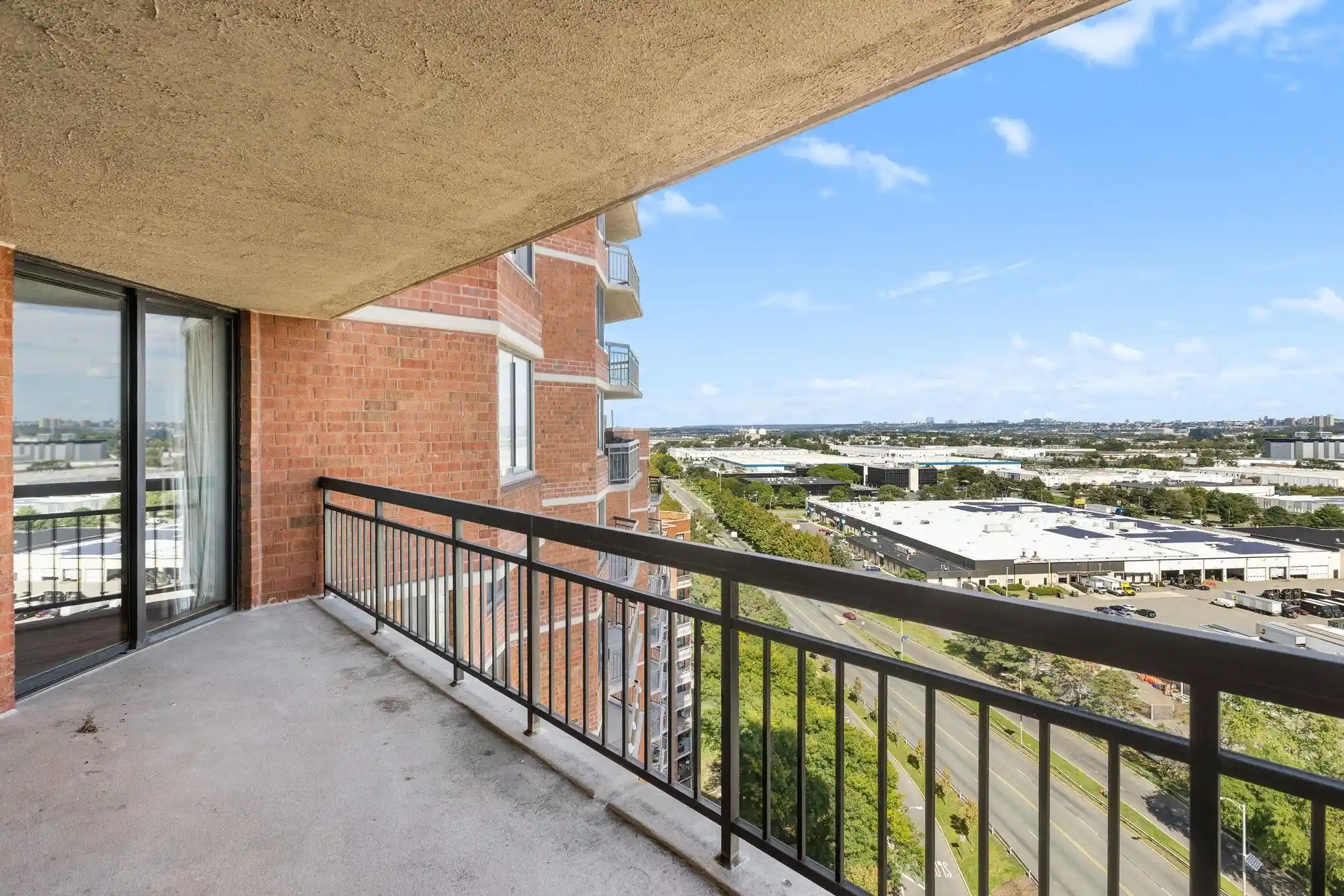 Listing Photo 4 - Condo for sale in building located at 1603 Harmon Cvs Tower, Secaucus, NJ 07094 - Unit #1603