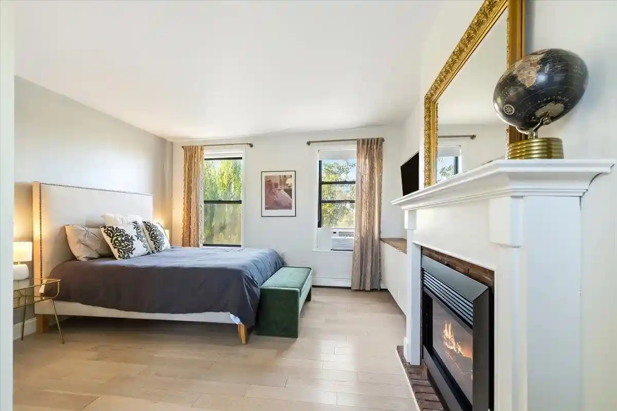 Photo 3 of Condo for sale at 273 Monmouth St #3C, Jersey City, NJ 07302 | MLS# 260019410 | Listing updated on 2026-09-28