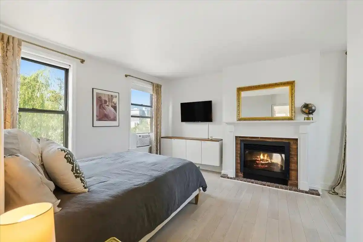 Photo 3 of Condo for sale at 273 Monmouth St #3C, Jersey City, NJ 07302 | MLS# 260019410 | Listing updated on 2026-09-28