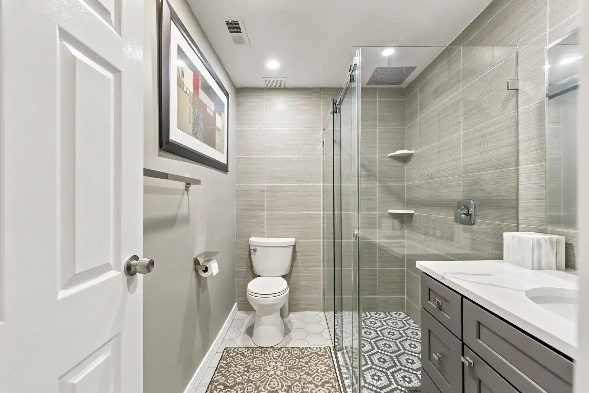 Photo 4 of Condo for sale at 6411 Liberty Ave #H6, North Bergen, NJ 07047 | MLS# 260019488 | Listing updated on 2026-10-04
