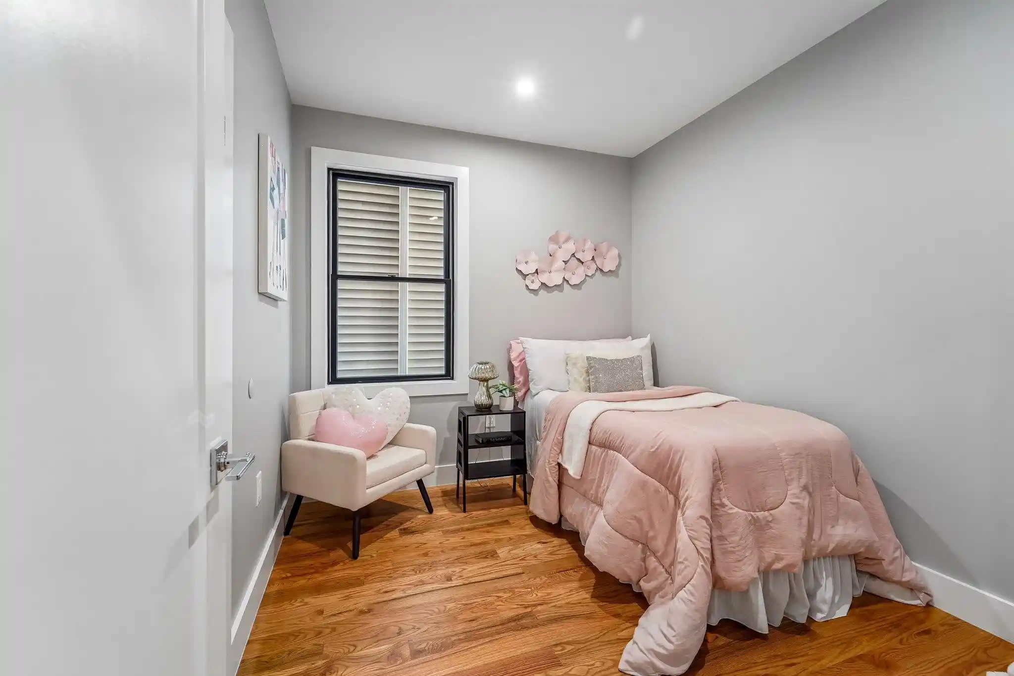 Photo 3 of House for sale at 187 Columbia Ave, Jersey City, NJ 07307 | MLS# 260019513 | Listing updated on 2026-10-11
