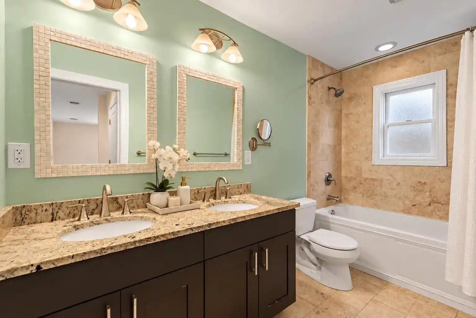 Listing Photo 4 - Condo for sale in building located at 137 20Th St, Union, NJ 07087 - Unit #2
