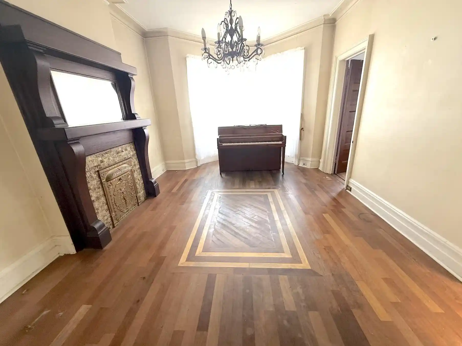 Photo 3 of Multi family home for sale at 811 Sip St, Union City, NJ 07087 | MLS# 260019524 | Listing updated on 2026-10-03