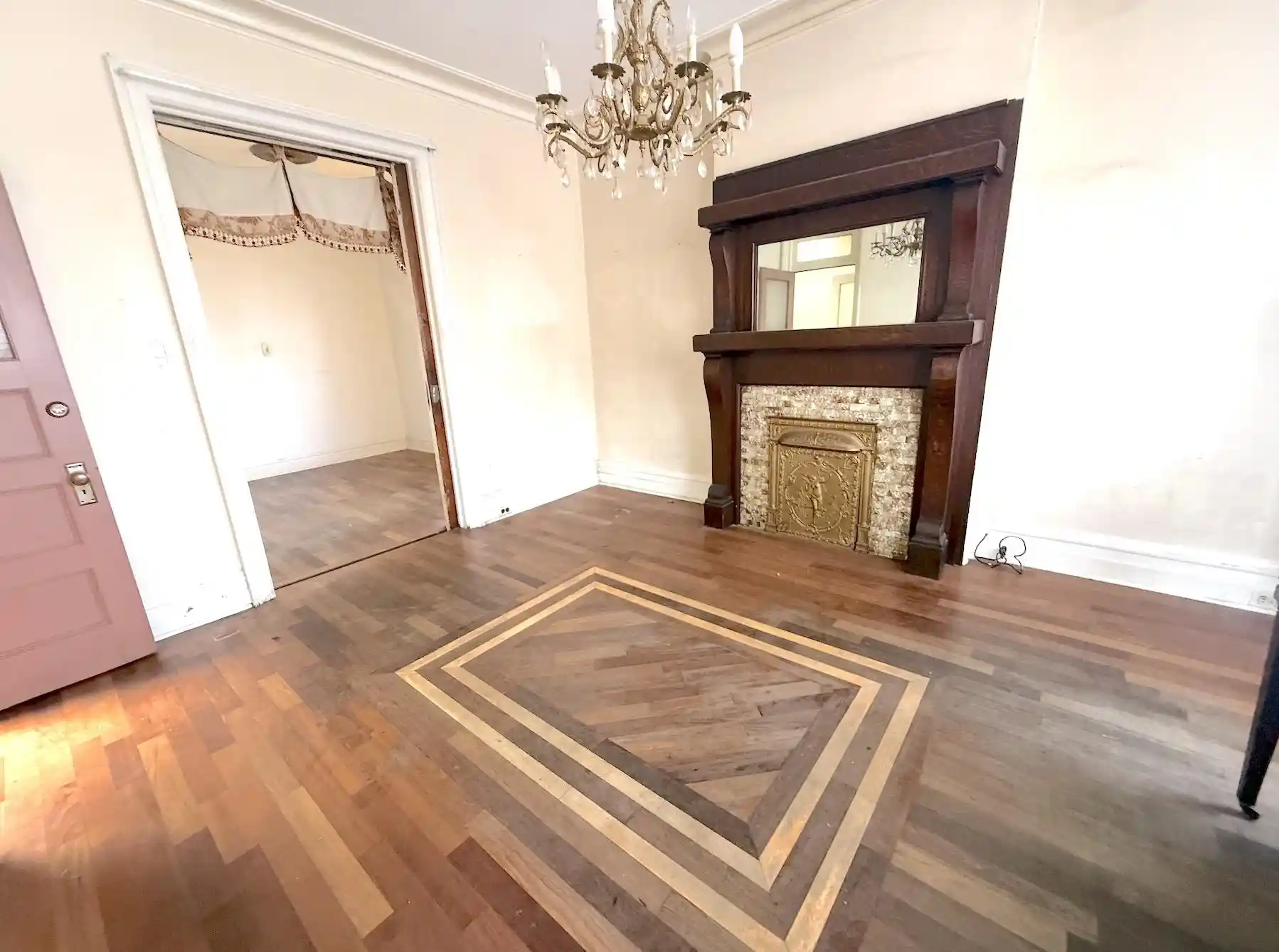 Photo 4 of House for sale at 811 Sip St, Union City, NJ 07087 | MLS# 260019524 | Listing updated on 2026-10-03