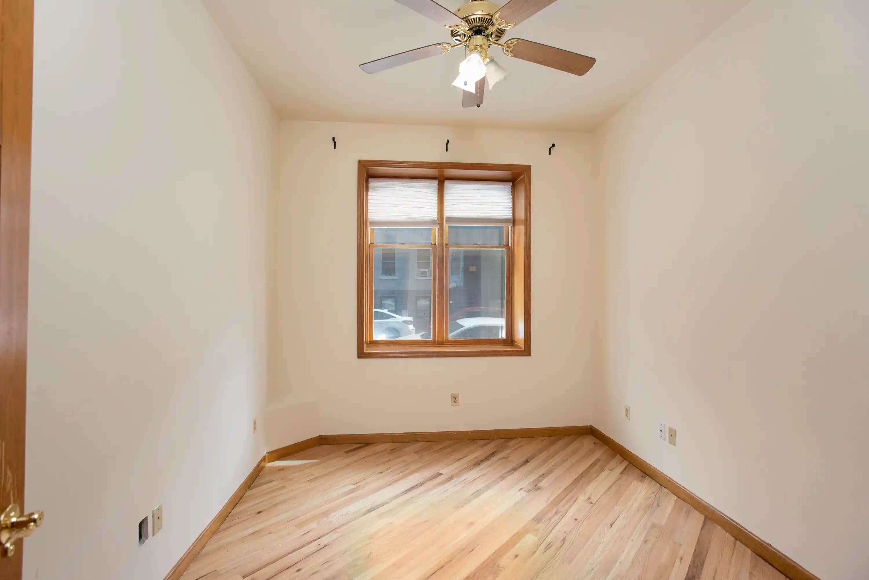 Listing Photo 4 - Condo for sale in building located at 518 Park Ave, Hoboken, NJ 07030 - Unit #1L