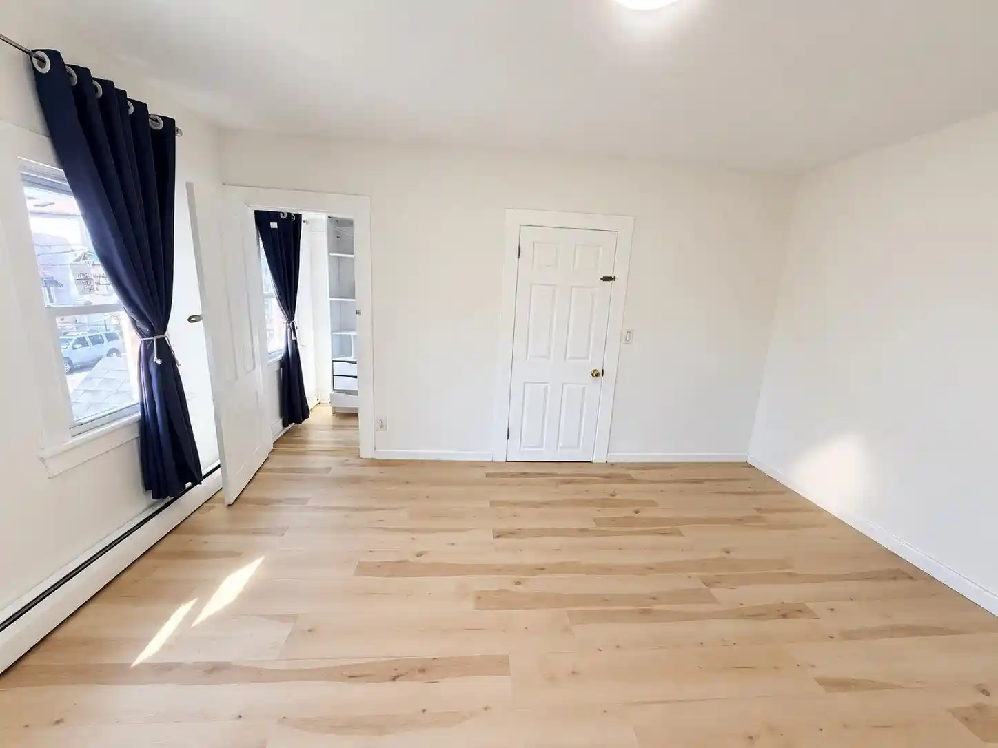 Photo 3 of Single family home for sale at 10 Long St, Jersey City, NJ 07305 | MLS# 260019534 | Listing updated on 2026-10-05