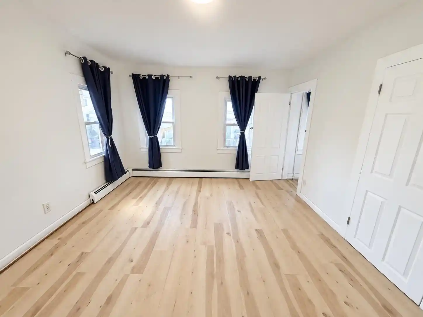 Photo 4 of Single family home for sale at 10 Long St, Jersey City, NJ 07305 | MLS# 260019534 | Listing updated on 2026-10-05