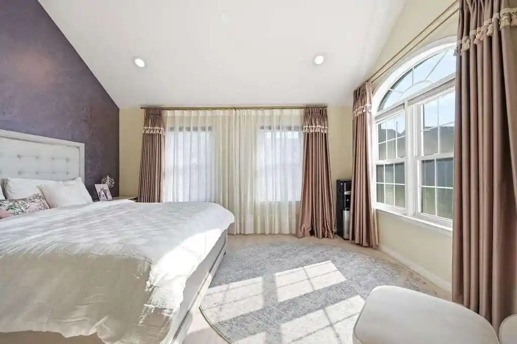 Photo 4 of Townhouse for sale at 415 Newburgh Ct, West New York, NJ 07093 | MLS# 260019573 | Listing updated on 2026-10-08