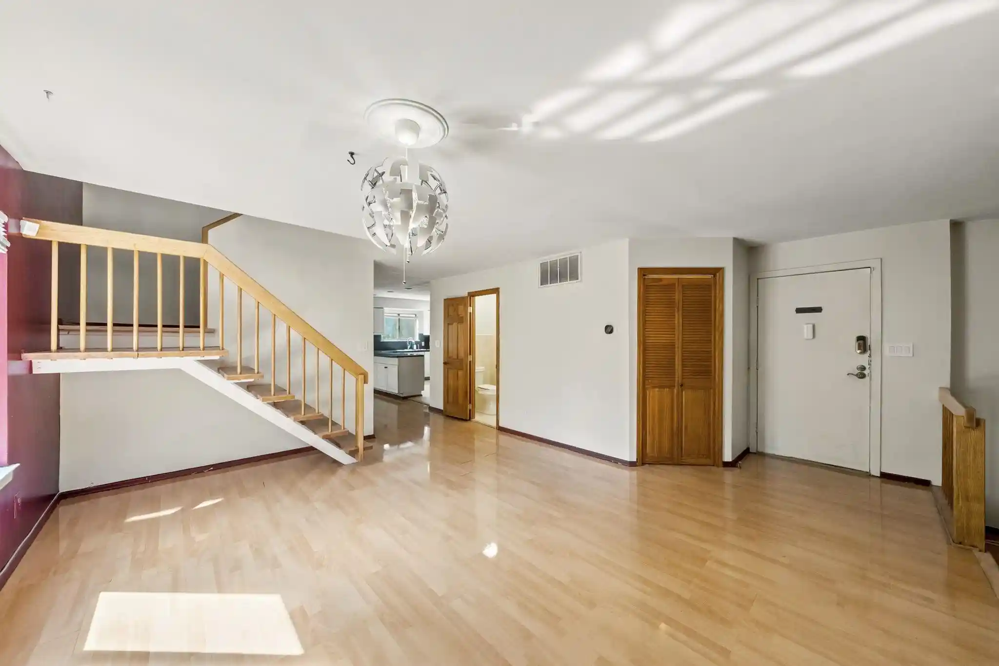 Listing Photo 4 - Condo for sale in building located at 484 Teal Plz, Secaucus, NJ 07094 - Unit #484