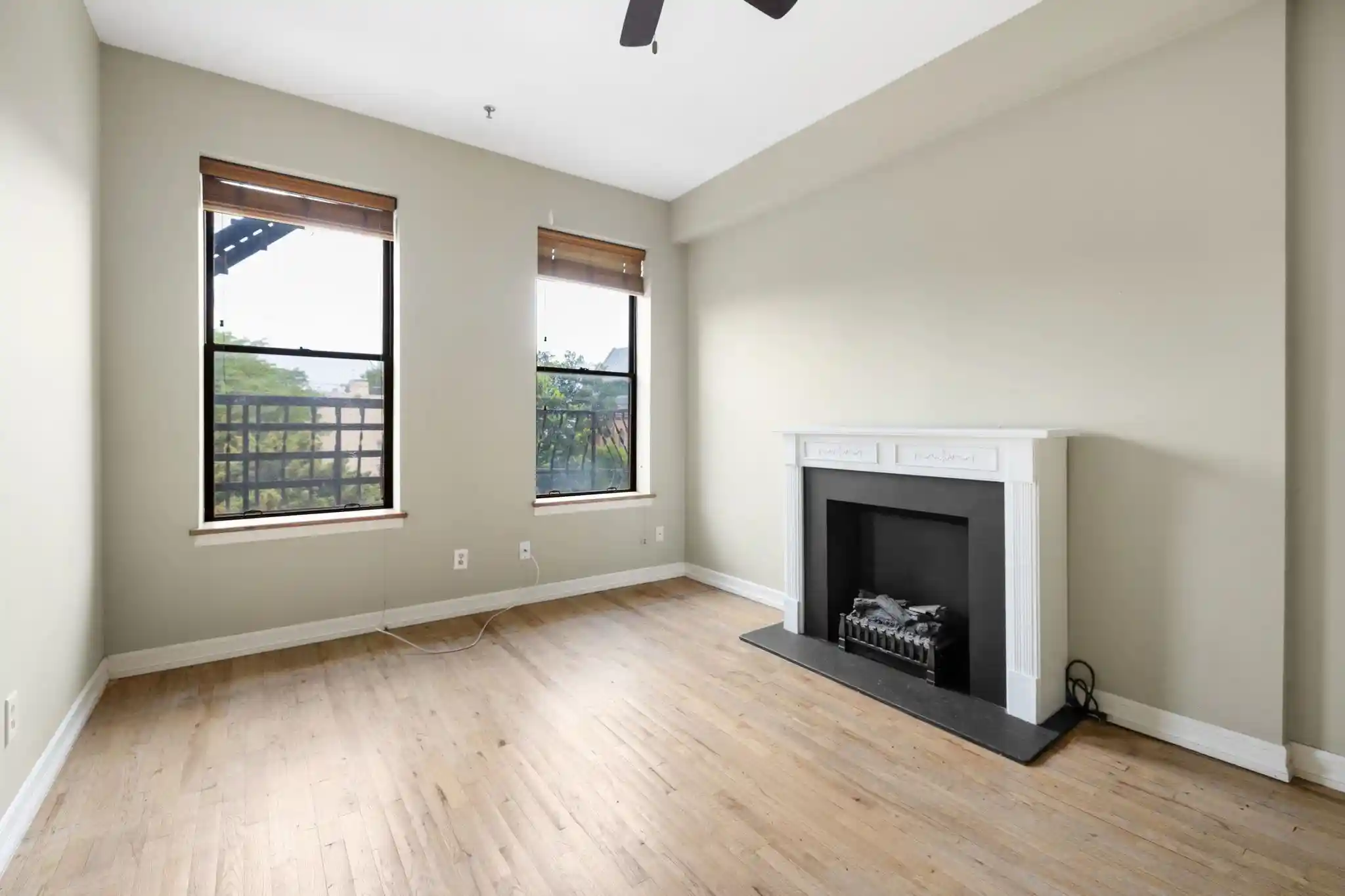 Photo 4 of Condo for sale at 343 Varick St #3R, Jersey City, NJ 07302 | MLS# 260019591 | Listing updated on 2026-10-08