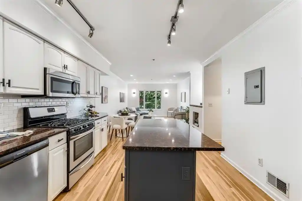 Listing Photo 2 - Condo for sale in building located at 508 1St St, Hoboken, NJ 07030 - Unit #2W