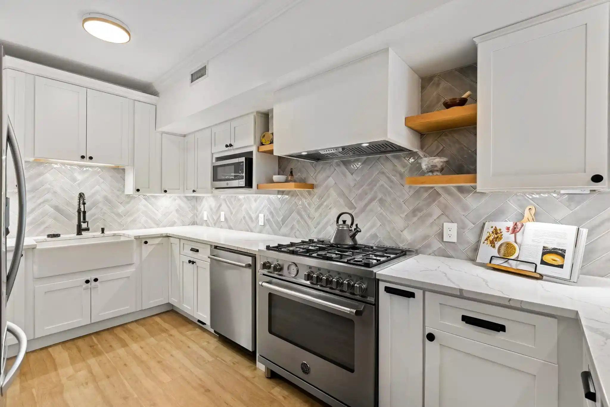 Photo 3 of Condo for sale at 415 Madison St #2, Hoboken, NJ 07030 | MLS# 260019714 | Listing updated on 2026-10-05