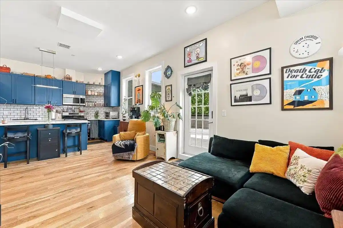 Photo 4 of Condo for sale at 543 Palisade Ave #4, Jersey City, NJ 07307 | MLS# 260019721 | Listing updated on 2026-10-06