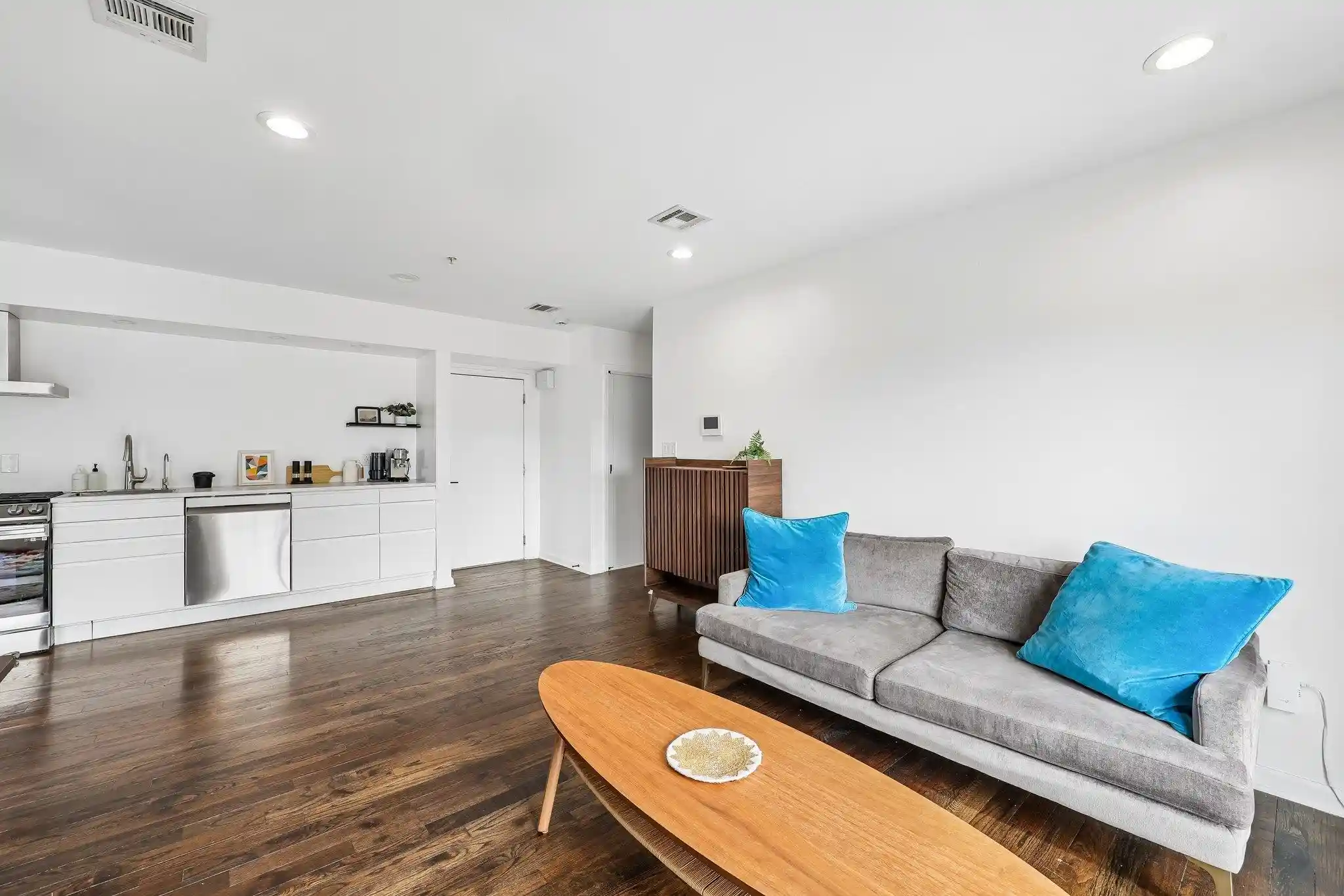 Photo 2 of Condo for sale at 4801 Palisade Ave #3c (303), Union City, NJ 07087 | MLS# 260019750 | Listing updated on 2026-10-05