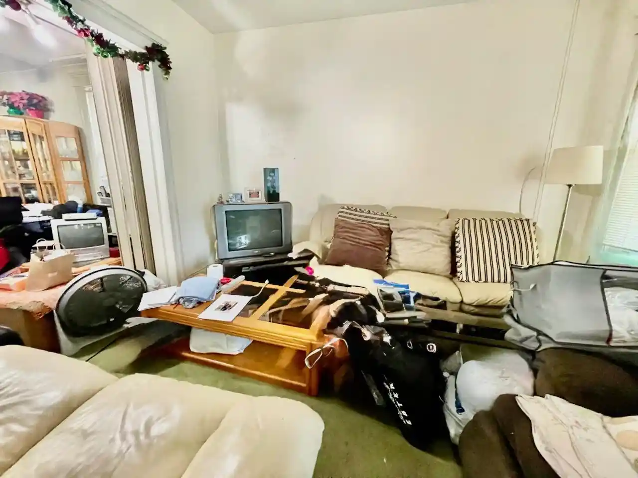 Photo 4 of Single family home for sale at 253 Jewett Ave, Jersey City, NJ 07304 | MLS# 260019850 | Listing updated on 2026-10-08