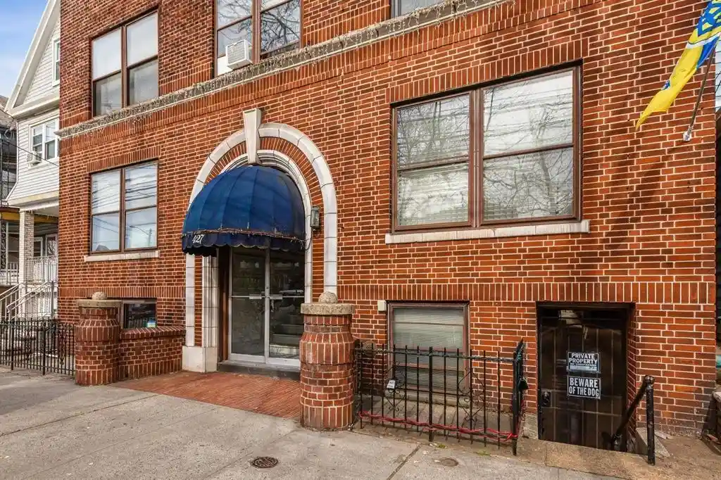 Listing Photo 5 - Condo for sale in building located at 427 Kennedy Blvd, Bayonne, NJ 07002 - Unit #BA1
