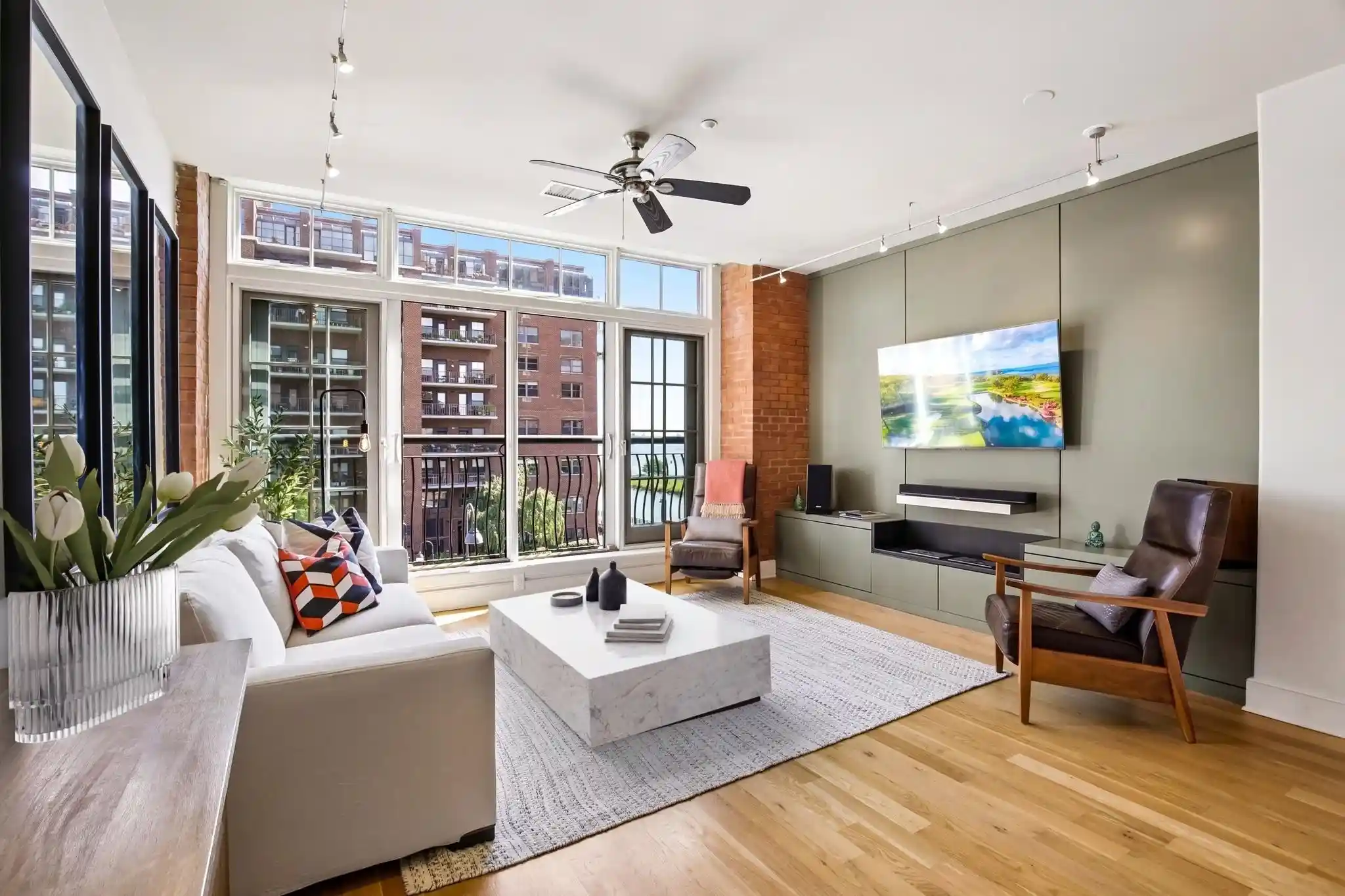 Photo 1 of Sale Pending at 174 Washington St #3M, Jersey City, NJ 07302 | MLS# 260019914 | Listing updated on 2026-10-08