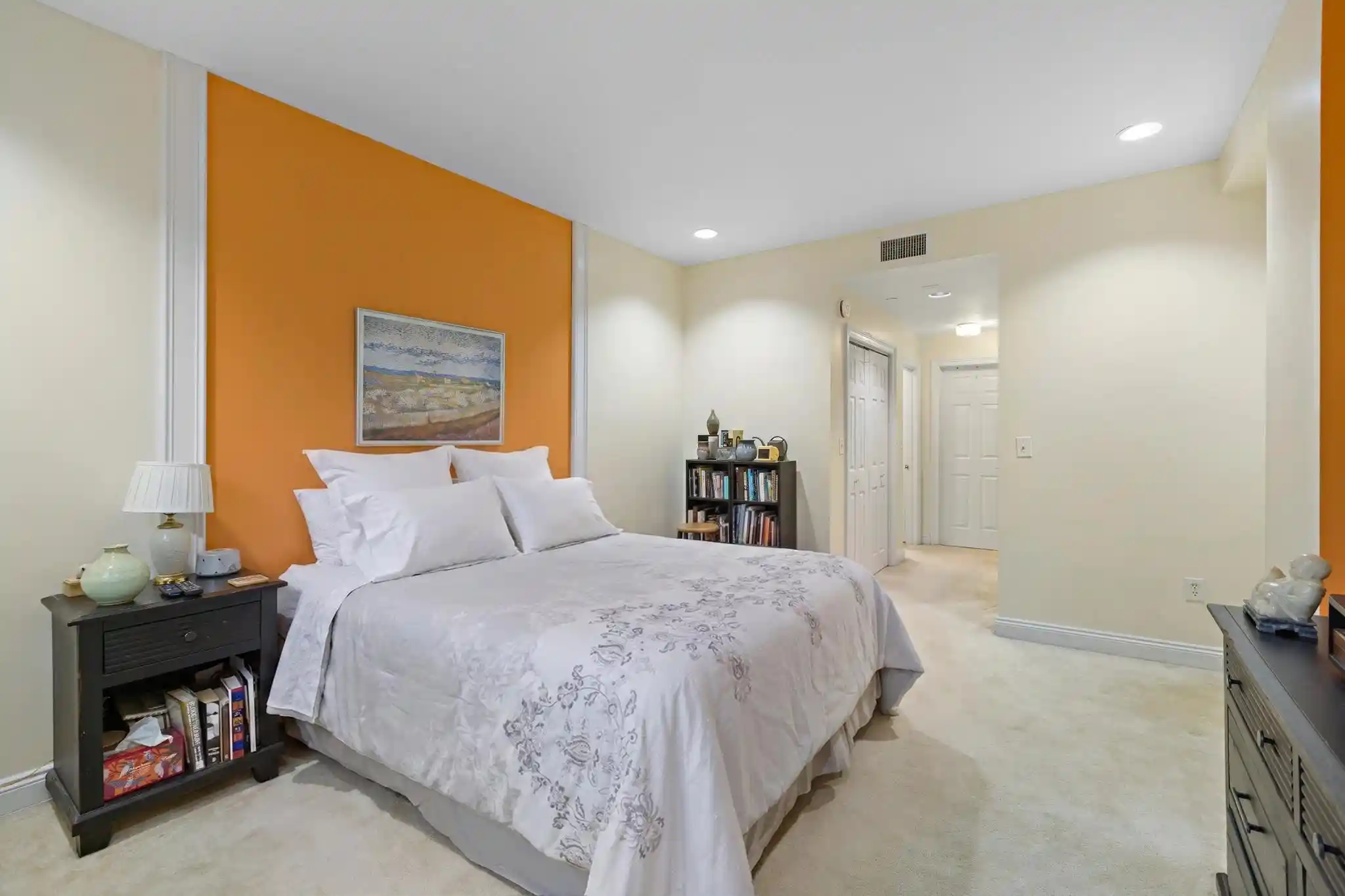 Photo 3 of Condo for sale at 208 Shearwater Ct W #32, Jersey City, NJ 07305 | MLS# 260019955 | Listing updated on 2026-10-07