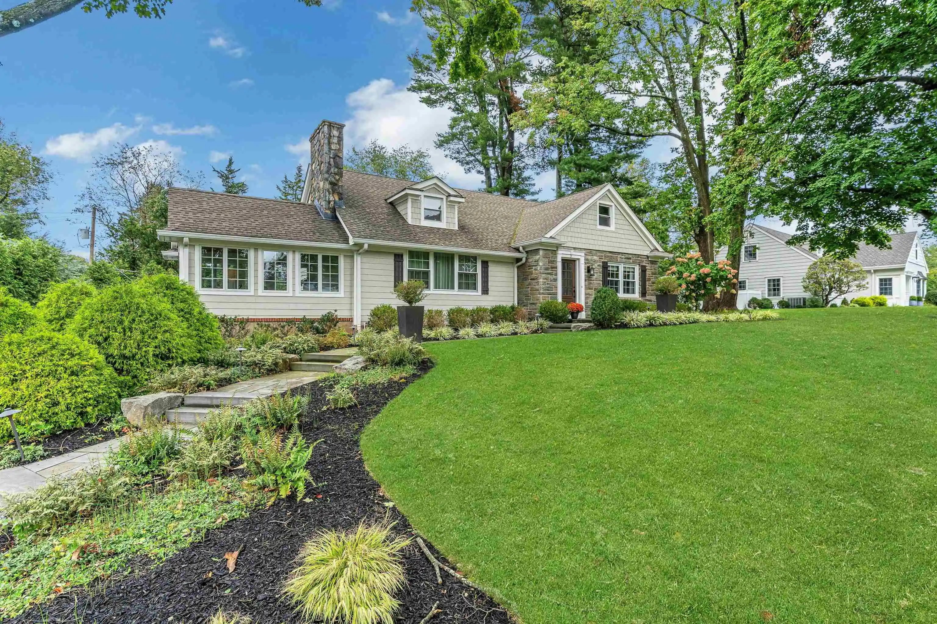 Photo 1 of Single family home for sale at 3 Turtle Rd, Morristown, NJ 07960 | MLS# 260019973 | Listing updated on 2026-10-05
