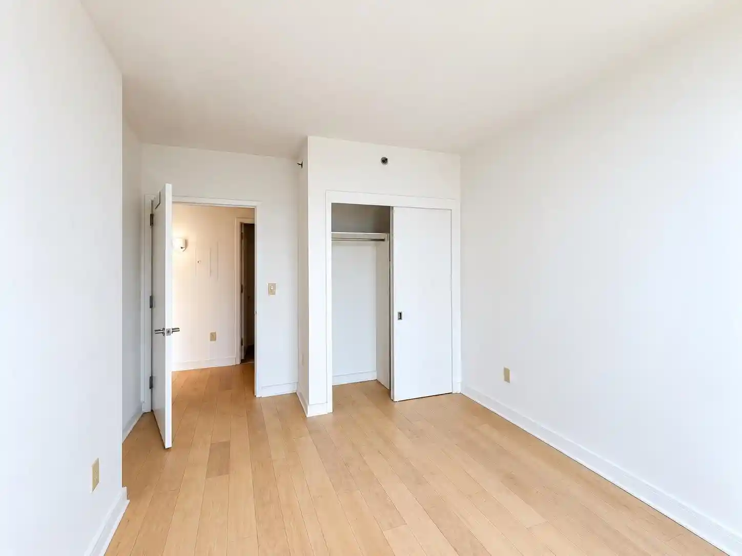 Photo 2 of Condo for sale at 20 Newport Pkwy #2702, Jersey City, NJ 07310 | MLS# 260020015 | Listing updated on 2026-10-06