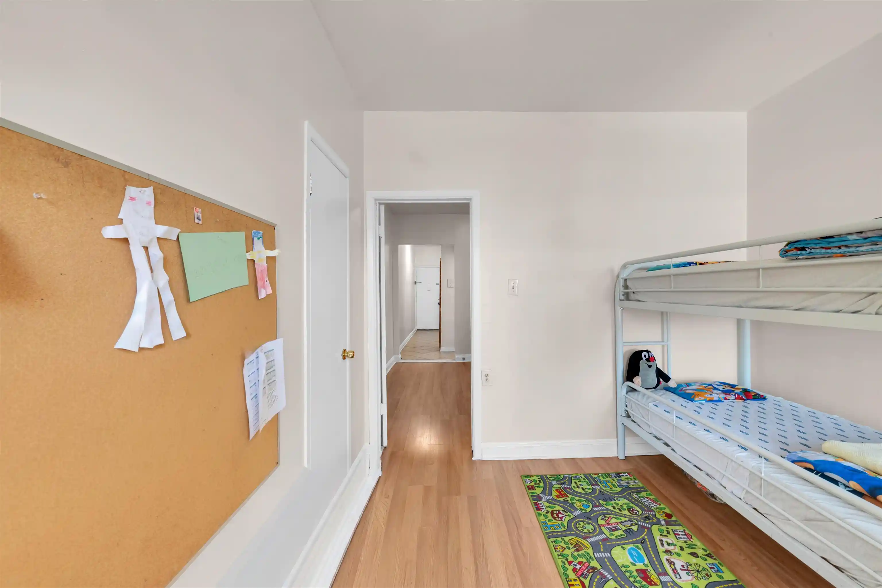 Listing Photo 4 - Condo for sale in building located at 523-525 34Th St, Union, NJ 07087 - Unit #B4
