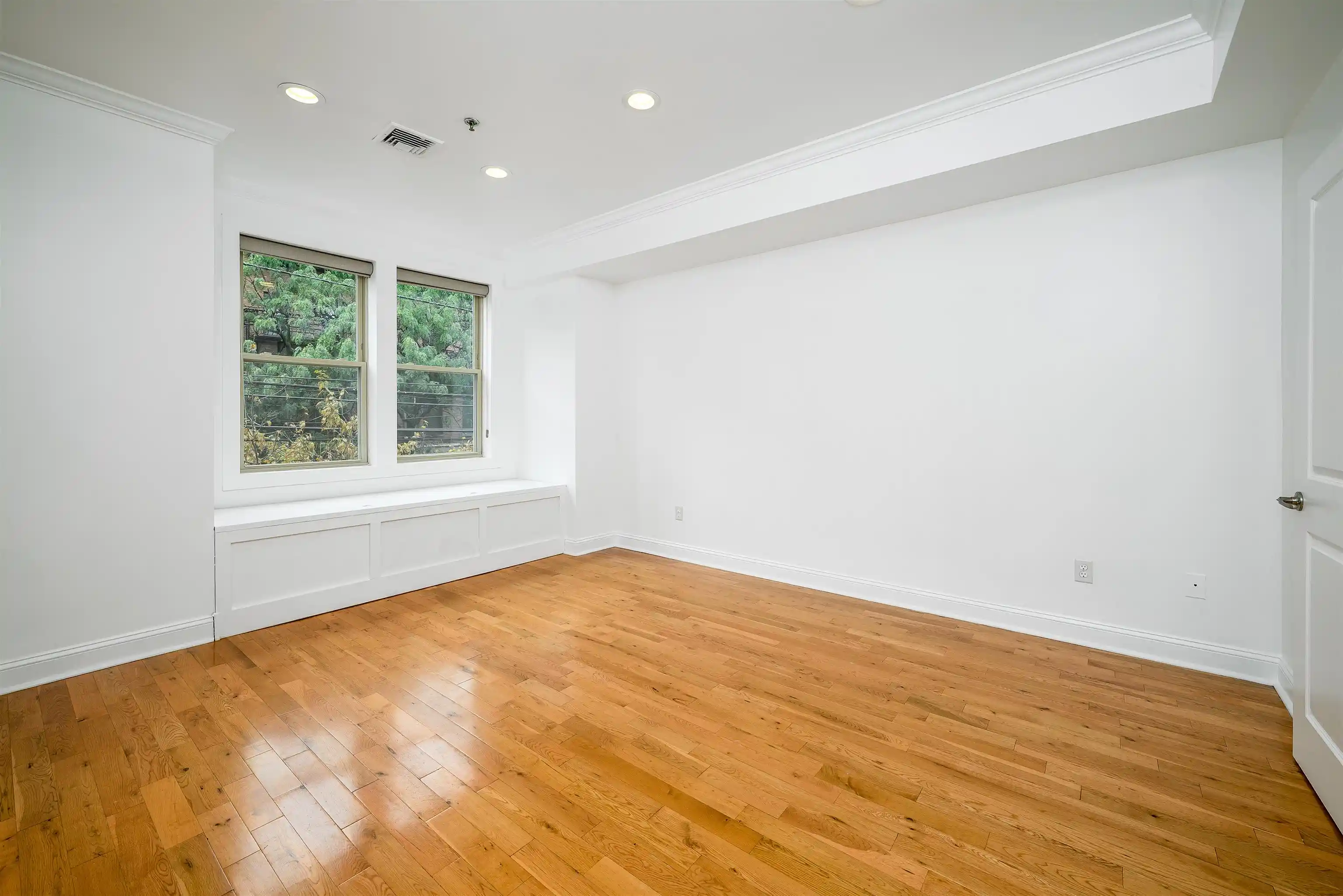 Photo 3 of Condo for sale at 413 Madison St #2, Hoboken, NJ 07030 | MLS# 260020164 | Listing updated on 2026-10-06