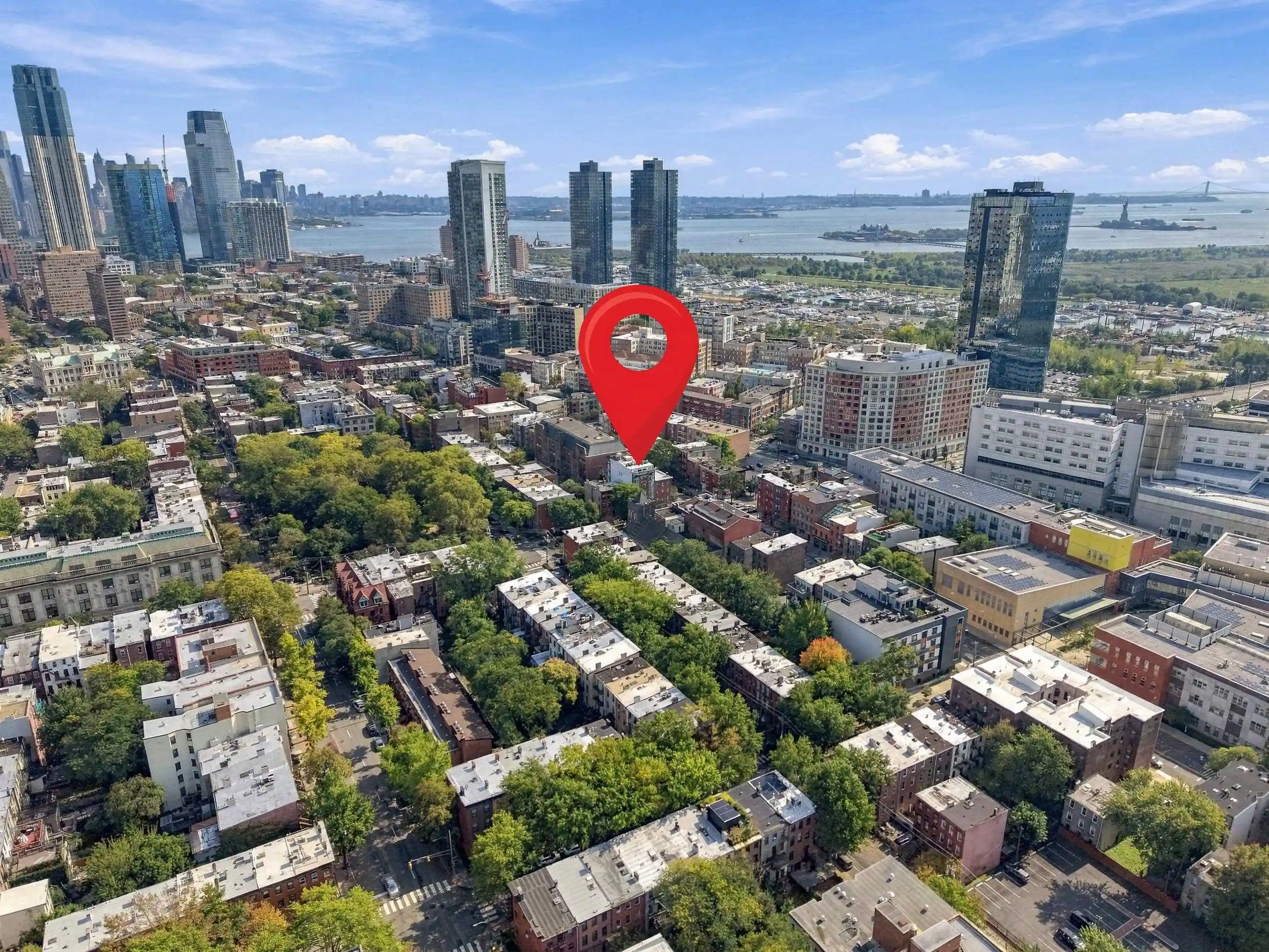 Photo 3 of Condo for sale at 444 Jersey Ave #3, Jersey City, NJ 07302 | MLS# 260020214 | Listing updated on 2026-10-06
