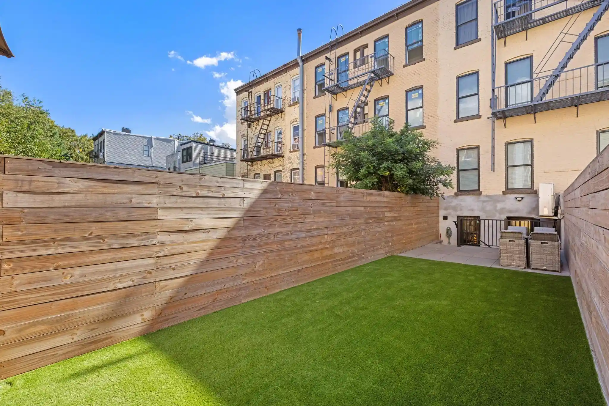 Photo 2 of Condo for sale at 364 8th Street #1R, Jersey City, NJ 07302 | MLS# 260020279 | Listing updated on 2026-10-11