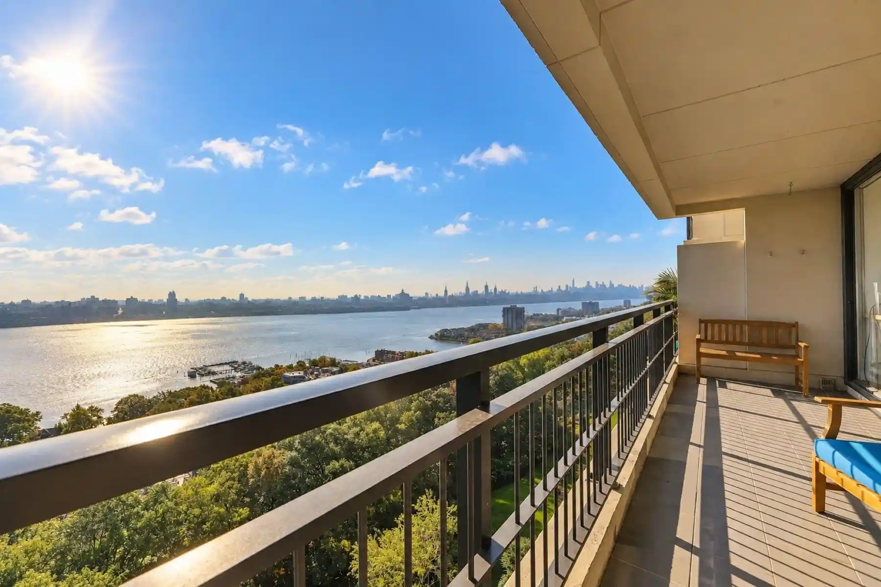 Photo 1 of Condo for sale at 4 Horizon Rd #1027, Fort Lee, NJ 07024 | MLS# 260020329 | Listing updated on 2026-10-08